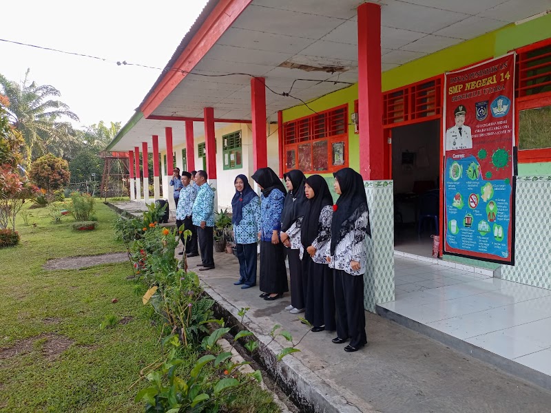 foto-smp-di-kab-bengkulu-utara-1668584386-1